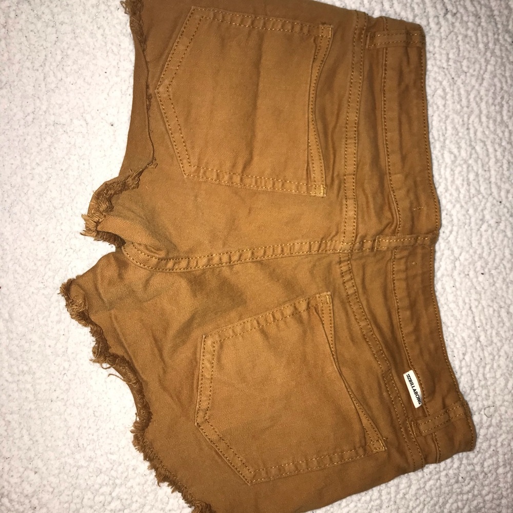 Billabong shorts!